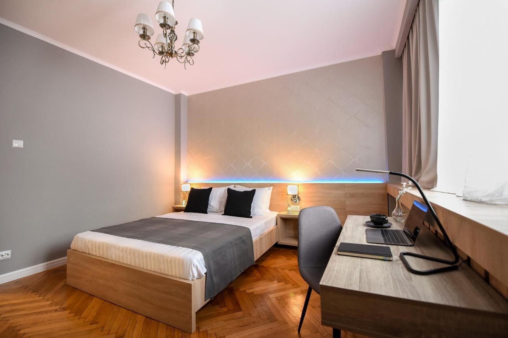City Center Getaway - Cozy Accommodation For Your Perfect Stay Бухарест Номер фото