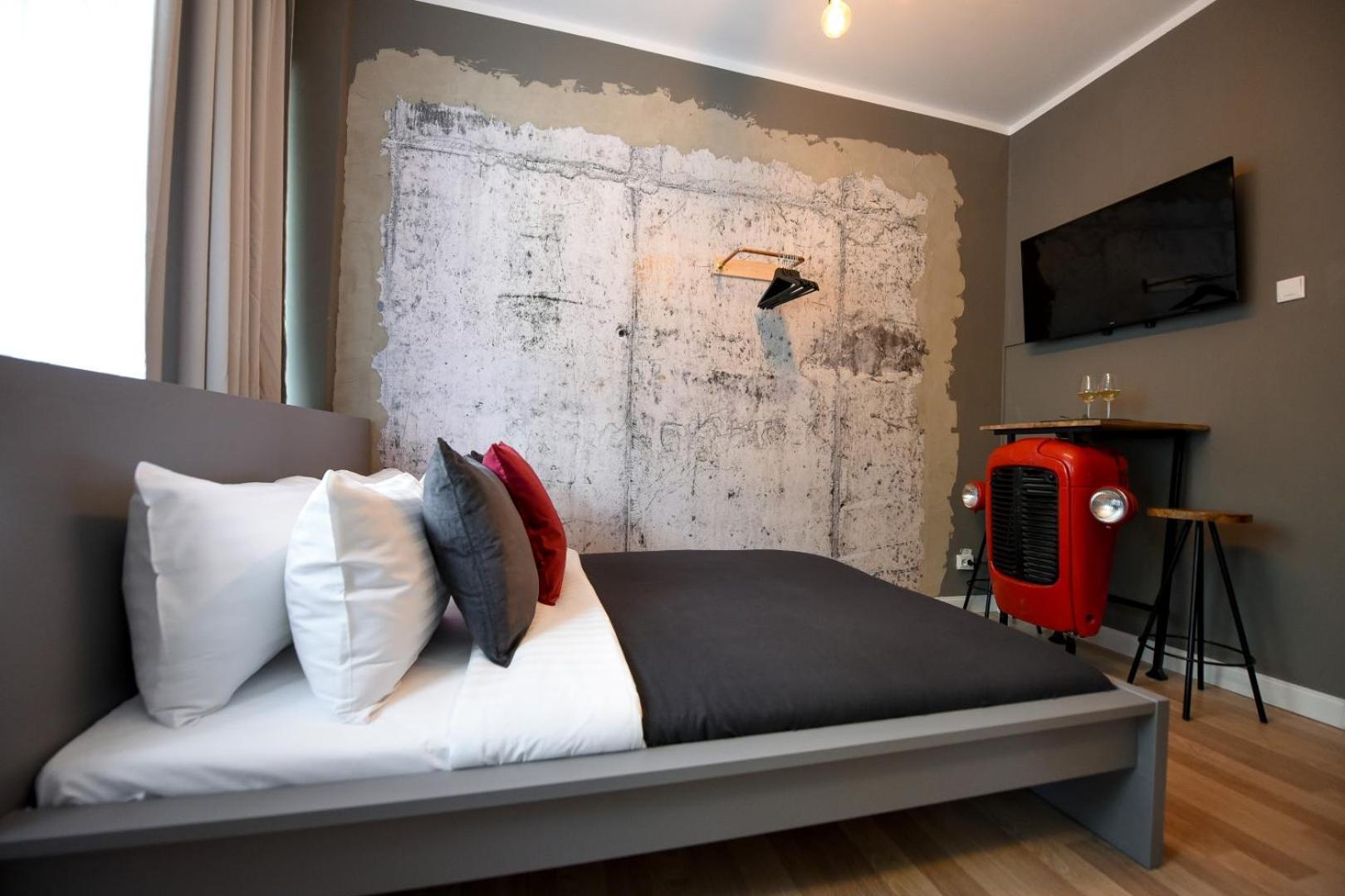 City Center Getaway - Cozy Accommodation For Your Perfect Stay Бухарест Номер фото